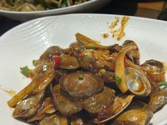 -黄泥岗·地道湖北菜(奥特莱斯店)