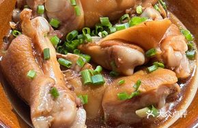 Braised Pork Trotter