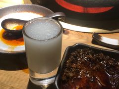 -湊湊火锅·茶憩(杭州湖滨银泰in77店)