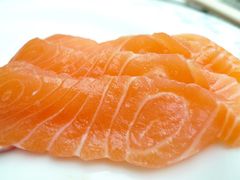 三文鱼刺身-亮马河饭店翠雅咖啡厅