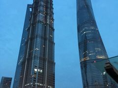 -陆家嘴空中步行连廊