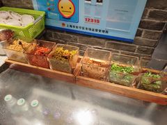 -呷佬·长沙手工米粉(金沙江路店)