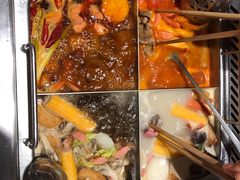 -海底捞火锅(金山百联店)