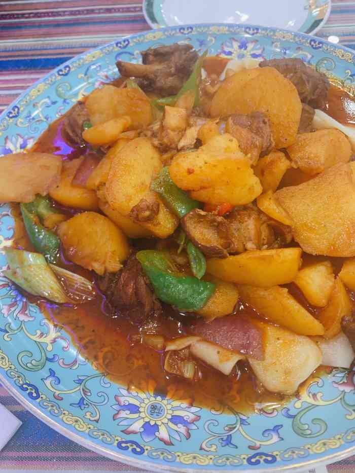 伊佳人餐厅(八里庄店)-"这家店在家乐福对面,逛完家乐福出来正好过.