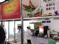 -北京联合大学本部食堂