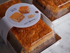 巧克力榛子拿破仑酥-黛汀烘焙DAINTY BAKERY(代字行合生汇店)