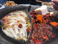 -瓜西西重庆火锅(花溪店)
