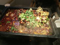 -万重锦·人文川菜馆(骡马市店)