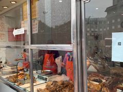 面包甜点陈列柜-红星兔丁(武侯祠店)