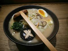 -本气家(悦荟万科广场店)