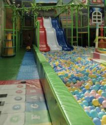 -小玩家儿童主题乐园(世茂广场店)