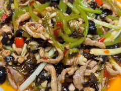 鱼香肉丝-老周夜市(航空路店)