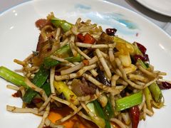 折耳根炒腊肉-贵州大厦贵州厅