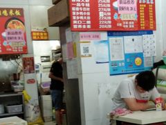 -峰味香.酱香米线.黄焖鸡(定西路店)