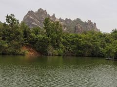 -嵖岈山风景区