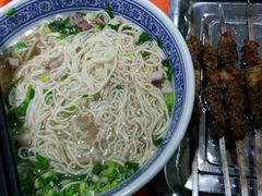 -牛壹品牛肉拉面(东风路店)