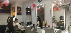 -东方美妍小鹏造型