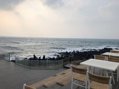 -Cafe Aewol Monsant