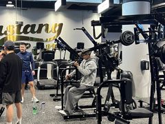 -TMG潮流健身(奥体莲荷里店)