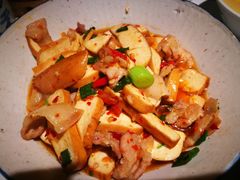 -老湖南民间菜·牛肉十八炒(花都店)
