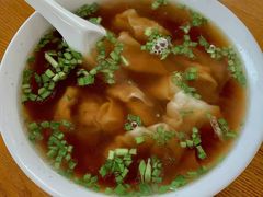 红汤馄饨-吴家馄饨