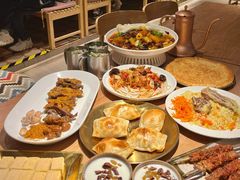 -谷丽麦馕新疆菜·清真(步步高梅溪新天地店)