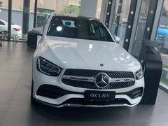 -上海星瀚奔驰4S店(红柳路店)