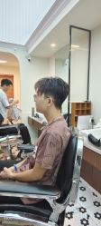 -理昂男士理发店 Barber shop