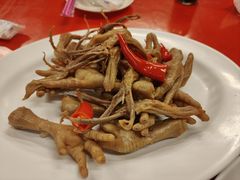 雞爪鴨舌-梅鑫海产店