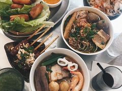 -Cô Thành Restaurant