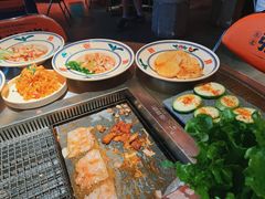 -张牌牌·东北烤肉小吃市集(金楠天街店)