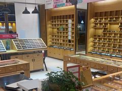 -宝丽眼镜(湖墅店)