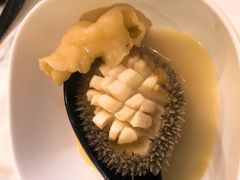 -鲜入围煮花胶鸡海鲜火锅