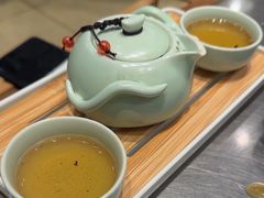 -潮界(凯德晶萃店)