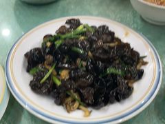 -鹤乡东北菜(崮山路店)