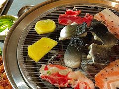 -围炉肉舍•炭烤活鳗•丹东海鲜烤肉(步行街店)