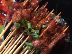 -虾弄弄海派小龙虾·牛羊蝎子火锅