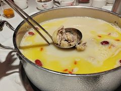 -满香宜猪肚鸡(叠彩万达店)