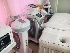 -Pink You美甲美睫纹绣定制中心