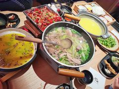 -川堂风·跷脚牛肉·乐山爆炒(宝山日月光店)