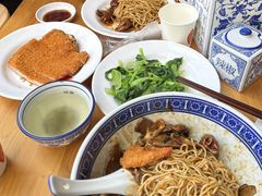 -沪西老弄堂面馆(定西路店)