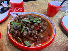 -老闵田螺馆·南昌特色小炒(梦时代店)