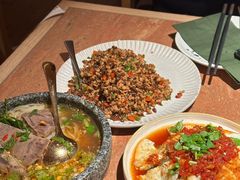 -浩海火燒雲傣家菜(芮欧百货店)