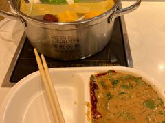 -百品聚旋转火锅(号外店)