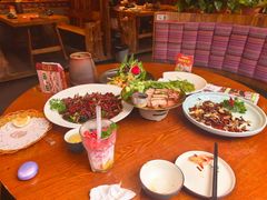 -老滇山寨•云南特色菜•地方菜•民族风情歌舞表演(呈贡店)