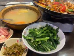 -富正毅三下锅·湘西韵味(天门山索道店)