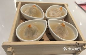 Golden Soup Steamed Buns