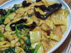 -溢心园香河肉饼总店
