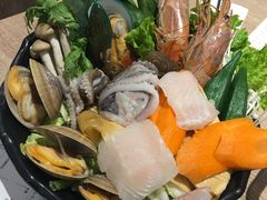 -呷哺呷哺(新世界百货望京店)