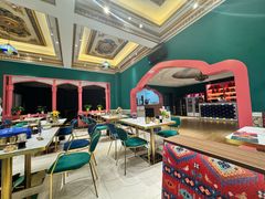 -沙枣树辣子鸡•新疆家常菜(喀什西路店)